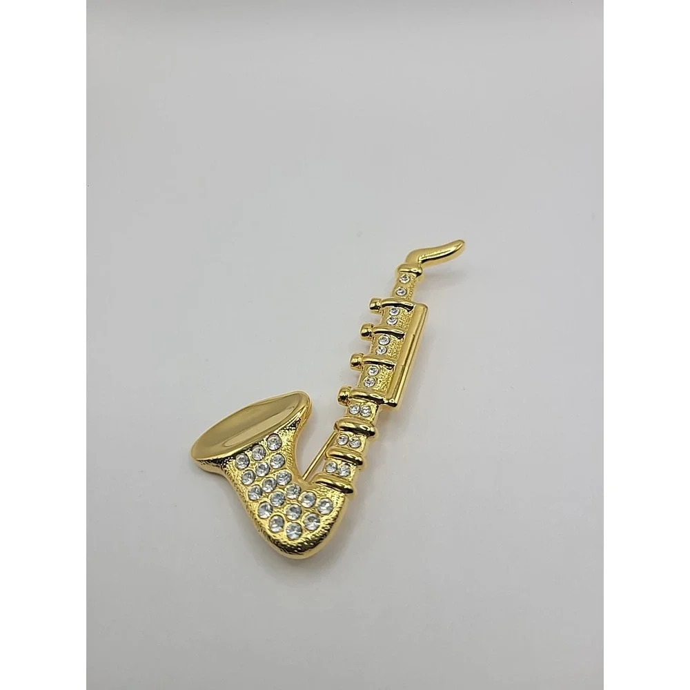 Vintage‎ Gold Tone Rhinestone Saxophone Brooch Pin Music Jazz Band Instrument
